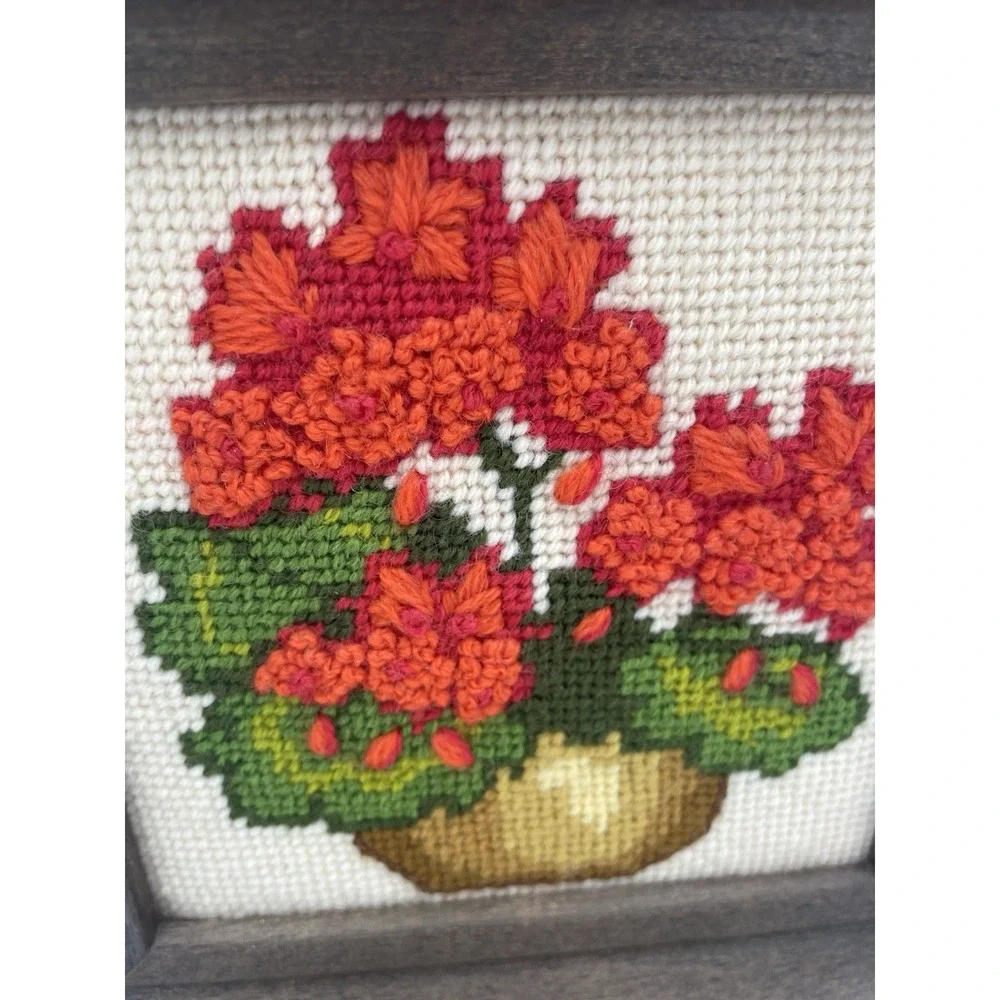 Vtg Floral Crewel Embroidery Framed Wall Art 6 x 6 Cottagecore Red Geraniums MCM